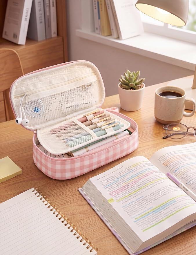 SUNEE Cute Pencil Case, Large Colored Pencil Pouch, Aesthetic Pen Bag with Zipper, Kawaii Stationery Storage and Organizer, School Supplies for Teen and Adult, Boys & Girls, Pink Checkered